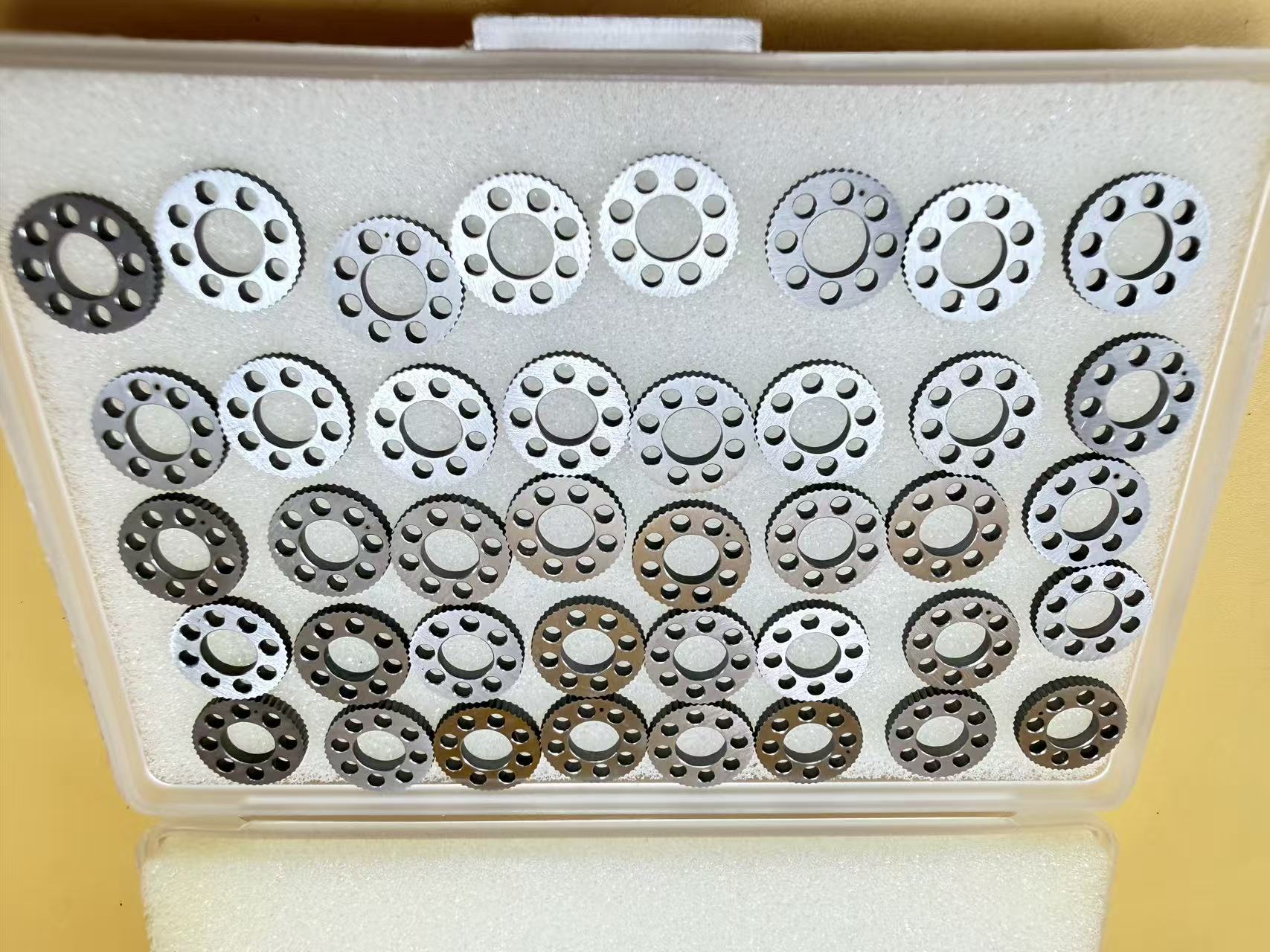 What Micro Precision Part Machining Challenges Can Be Solved by Slow Wire EDM Precision Cutting?